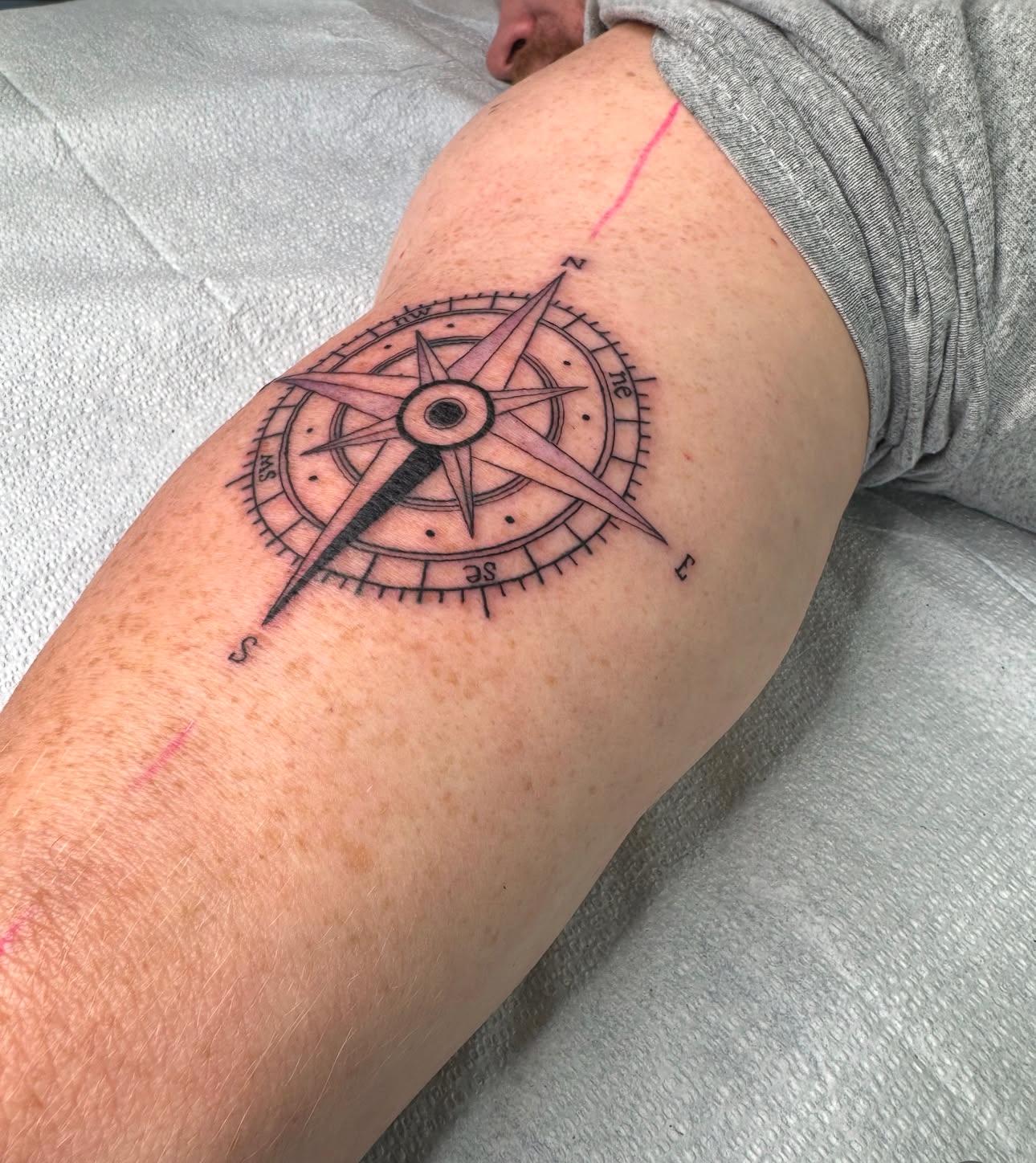 Compass — Leg
